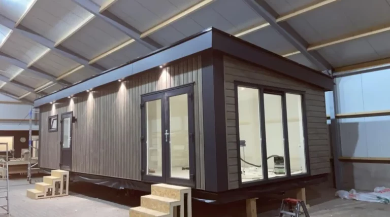 Luxe-lessenaar-[1920]-018